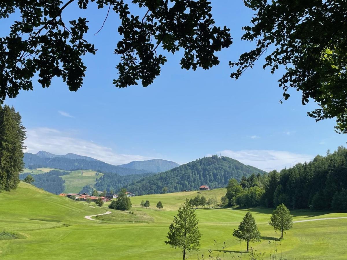 Lindner Hotel Oberstaufen Parkhotel, Part Of Jdv By Hyatt Exterior photo