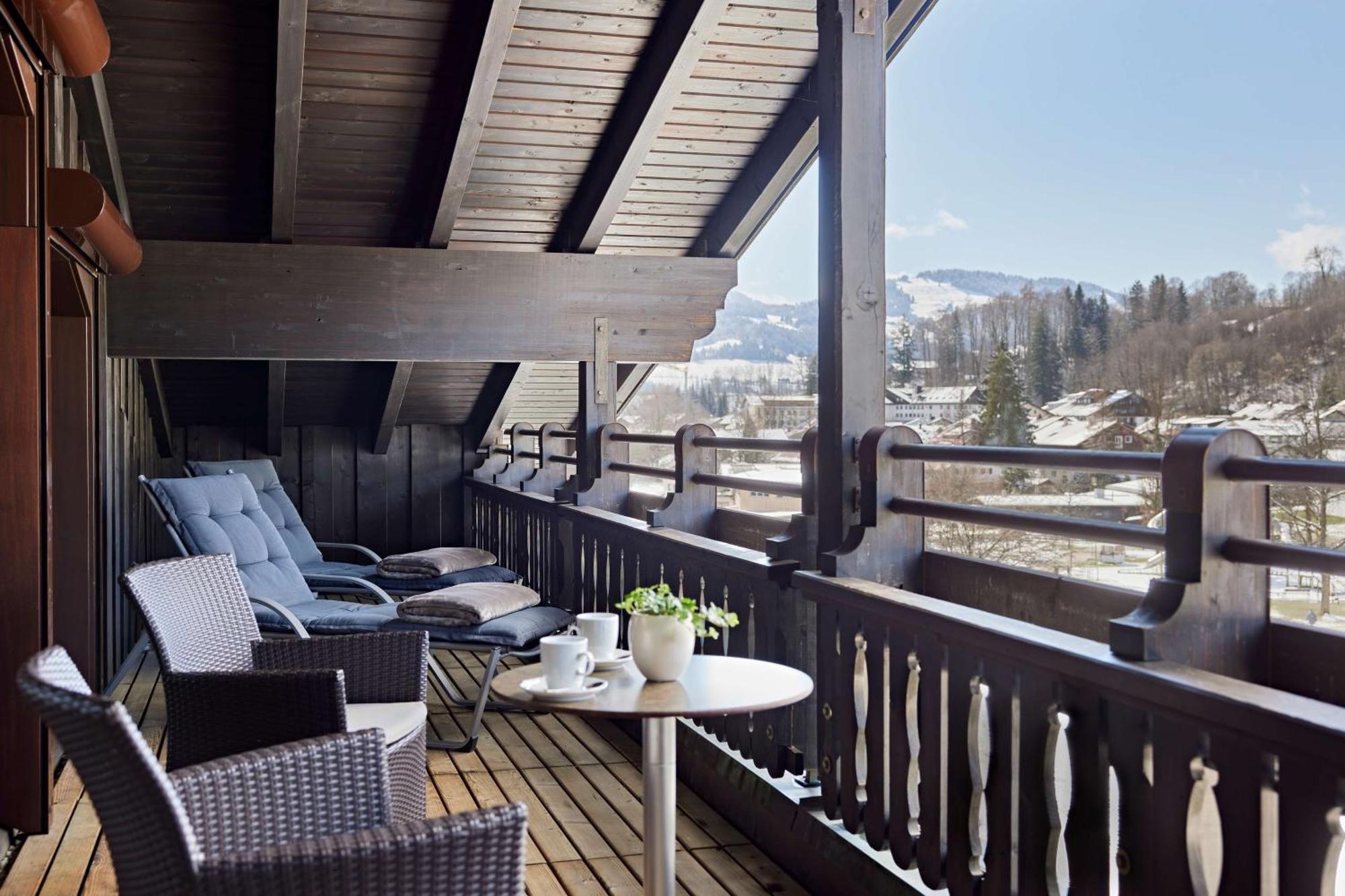 Lindner Hotel Oberstaufen Parkhotel, Part Of Jdv By Hyatt Exterior photo
